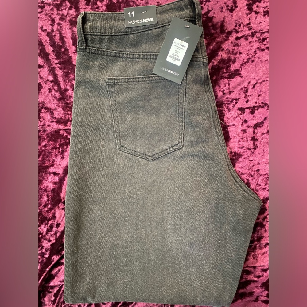 Let's Rewind Mom Jeans - Black - Picture 7 of 9